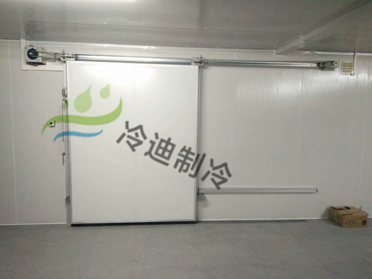如何将生鲜保鲜冷库改成低温冷冻库?